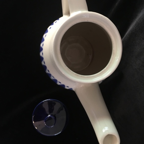 Vintage Teapot - Picture 5 of 6